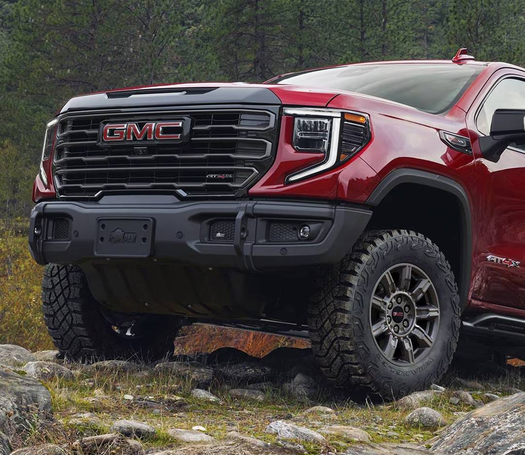 GMC Canyon driving through the desert