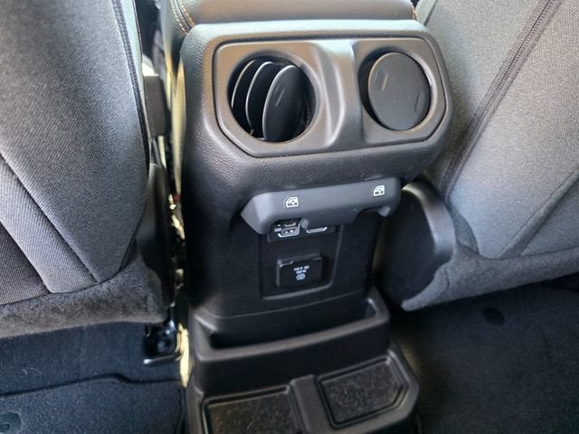 2025 Jeep Wrangler 4xe Sahara 4XE - Photo 13