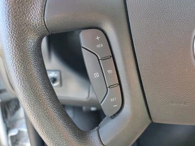 2024 Chevrolet Express Passenger 3500 1LT