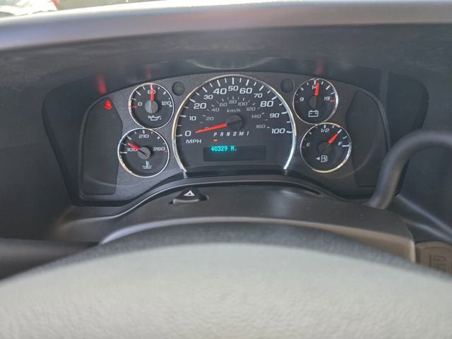 2024 Chevrolet Express Passenger 3500 1LT