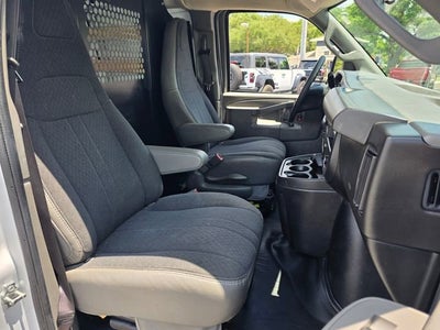 2024 Chevrolet Express Cargo 2500 WT