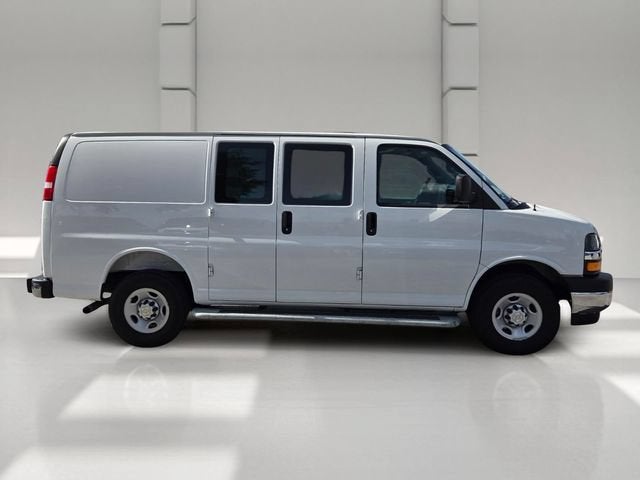 2025 Chevrolet Express Cargo Work Van - Photo 6