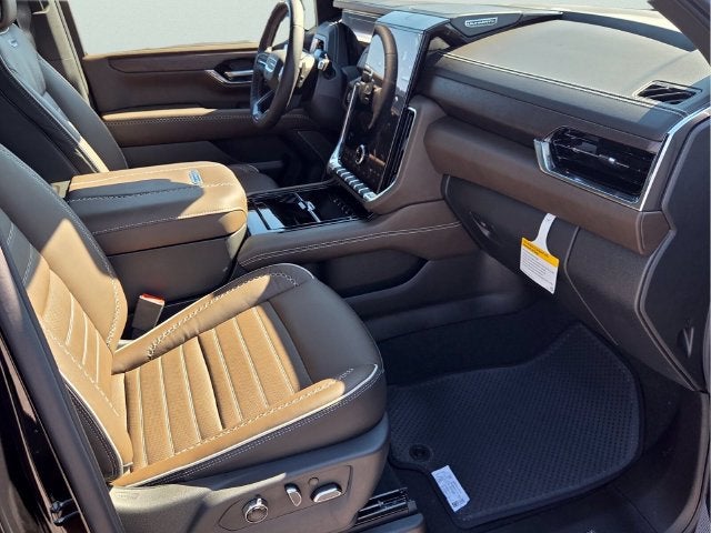 2027 GMC Yukon Denali Ultimate