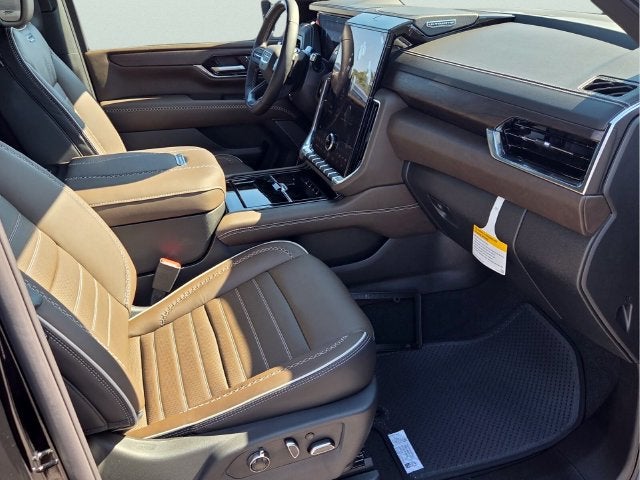 2027 GMC Yukon XL Denali Ultimate