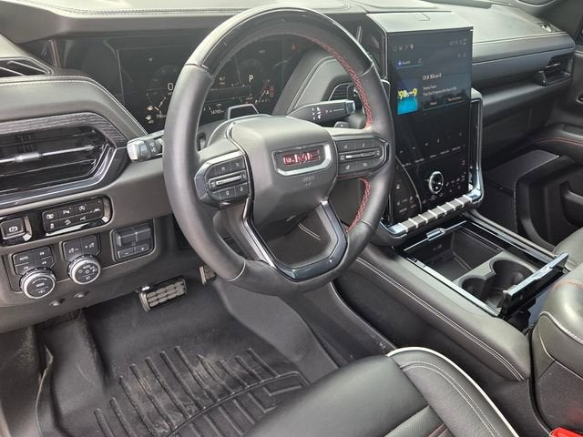 2025 GMC Yukon AT4 Ultimate - Photo 11