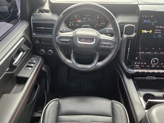2025 GMC Yukon AT4 Ultimate - Photo 15