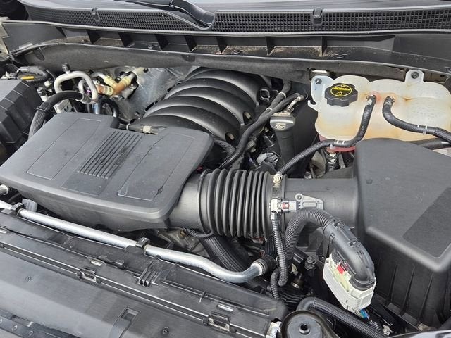 2025 GMC Yukon AT4 Ultimate - Photo 23