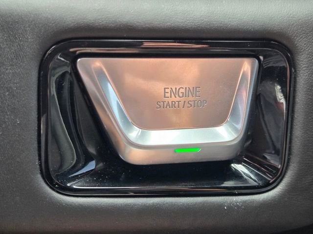 2025 GMC Yukon AT4 Ultimate - Photo 29
