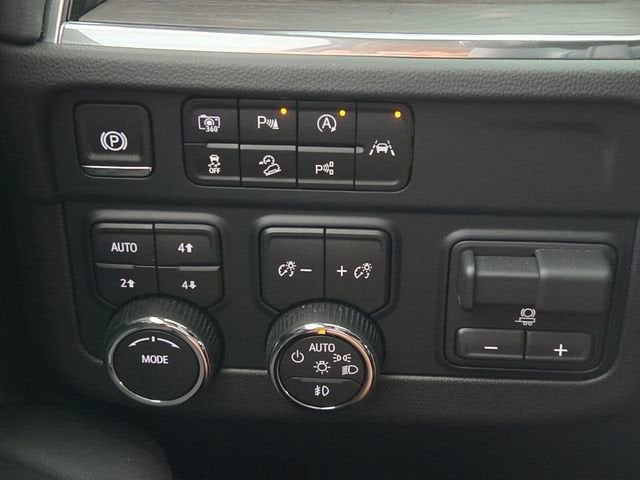 2026 Chevrolet Tahoe Z71 - Photo 31
