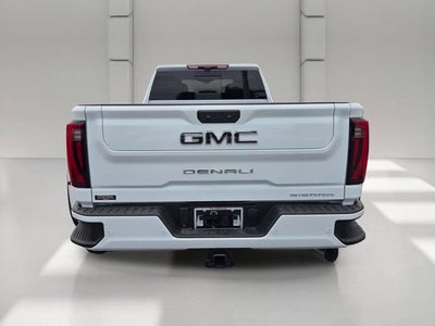 2026 GMC Sierra 3500 HD Denali Ultimate DRW