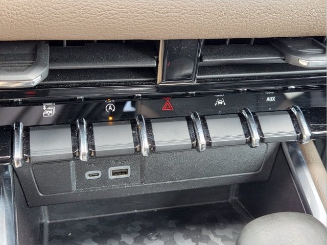 2024 GMC Canyon Denali - Photo 28