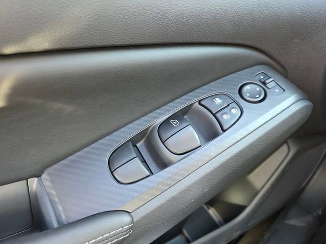 2025 Nissan Altima SV - Photo 28