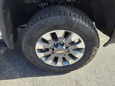 2024 Chevrolet Silverado 2500 HD Custom