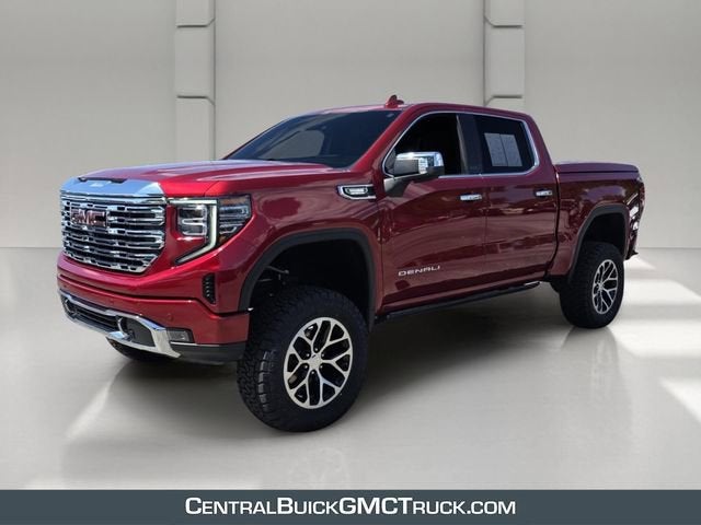 2023 GMC Sierra 4WD Crew Cab Short Box Denali's photo