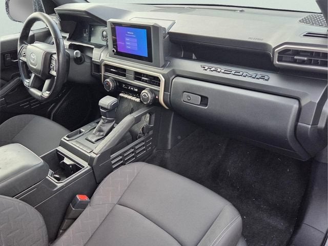 2025 Toyota Tacoma SR - Photo 19