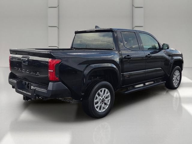 2025 Toyota Tacoma SR - Photo 5