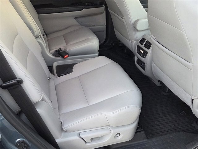 2022 Honda Pilot Touring 7-Passenger