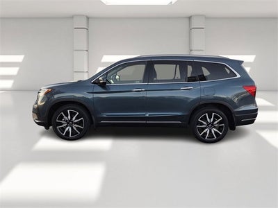 2022 Honda Pilot Touring 7-Passenger