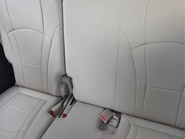 2021 Buick Enclave Essence - Photo 13