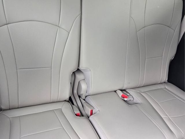 2021 Buick Enclave Essence - Photo 19