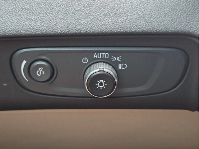 2021 Buick Enclave Essence - Photo 31