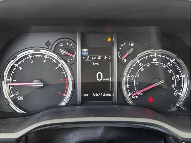 2021 Toyota 4Runner Night Shade - Photo 35