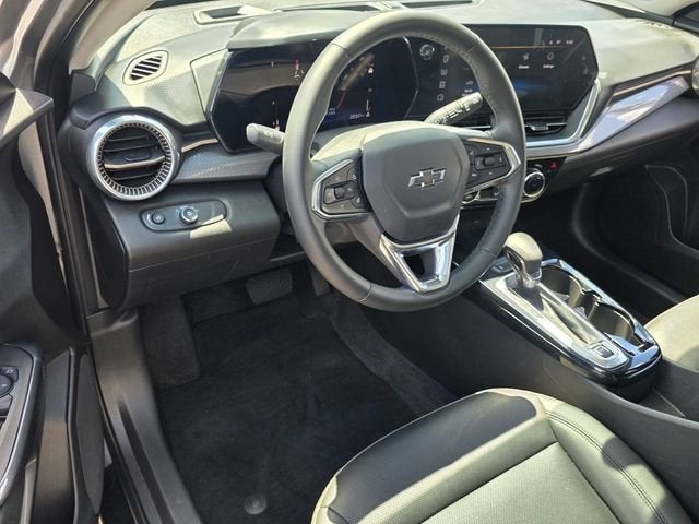 2025 Chevrolet Trax Activ - Photo 11