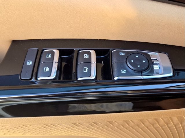 2024 Kia Carnival EX - Photo 25