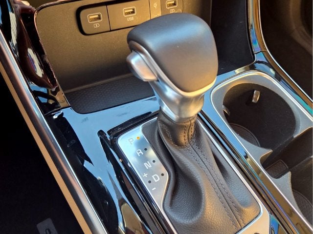 2024 Kia Carnival EX - Photo 26