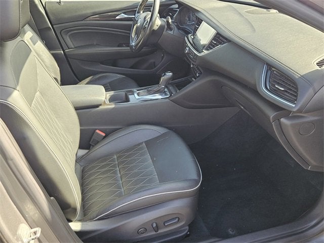 2019 Buick Regal Sportback Avenir