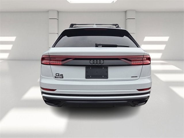 2023 Audi Q8 Premium Plus