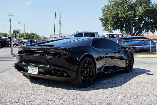 2018 LAMBORGHIN HURACAN Base