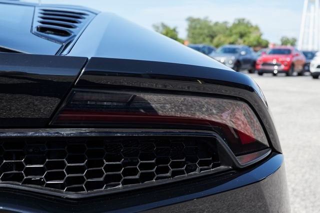 2018 LAMBORGHIN HURACAN Base
