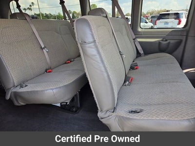 2024 Chevrolet Express Passenger 3500 1LT