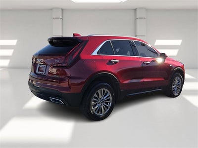 2025 Cadillac XT4 Premium Luxury