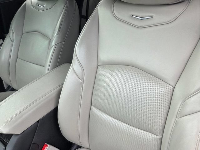 2019 Cadillac XT4 FWD Premium Luxury