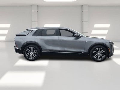 2023 Cadillac LYRIQ Luxury