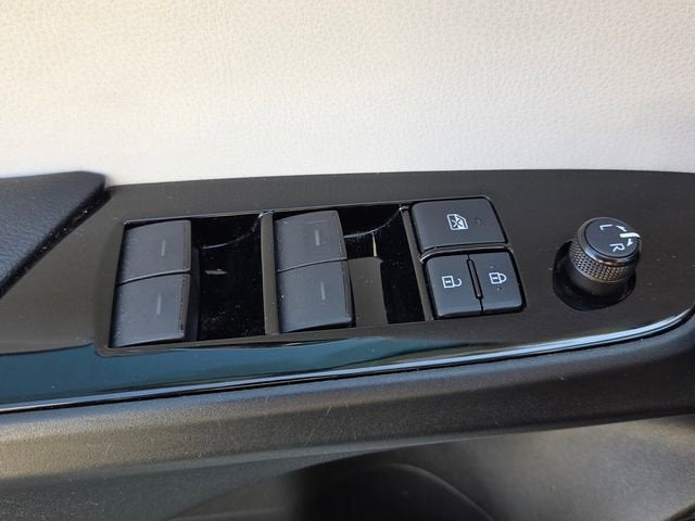 2019 Toyota Prius L Eco