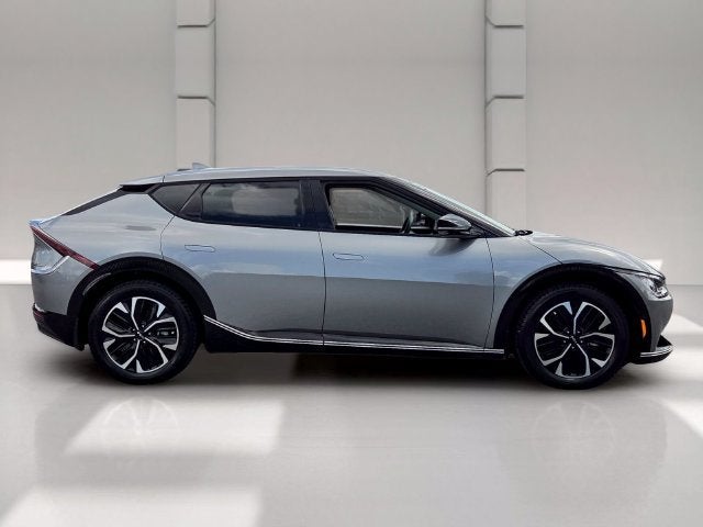 2022 Kia EV6 Wind