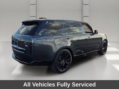 2023 Land Rover Range Rover SE