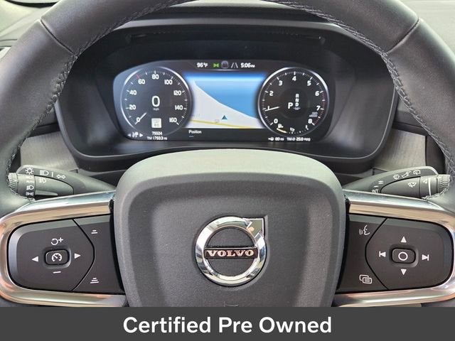 2022 Volvo XC40 Inscription