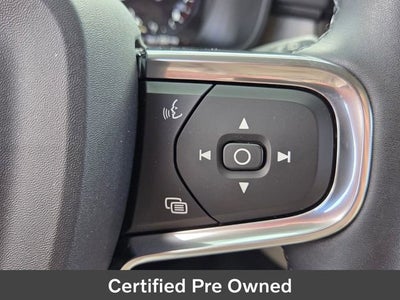 2022 Volvo XC40 Inscription
