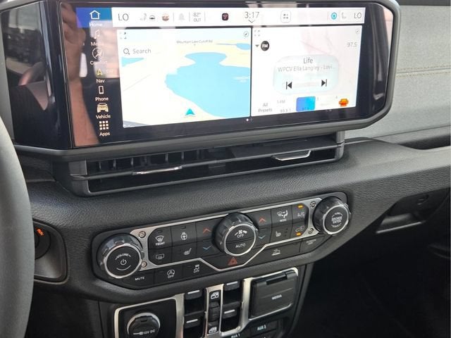 2024 Jeep Gladiator Sport S