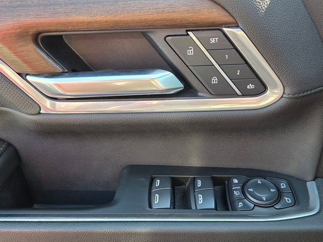 2025 Chevrolet Silverado 3500 HD High Country