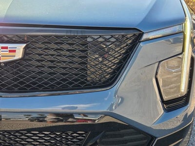 2025 Cadillac XT4 Sport