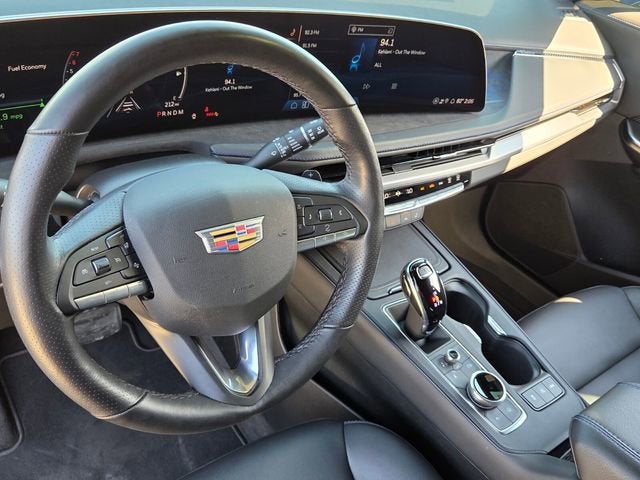 2025 Cadillac XT4 Sport