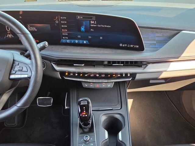 2025 Cadillac XT4 Sport