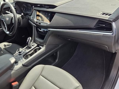 2024 Cadillac XT6 Luxury