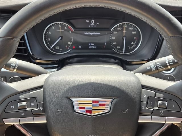 2024 Cadillac XT6 Luxury