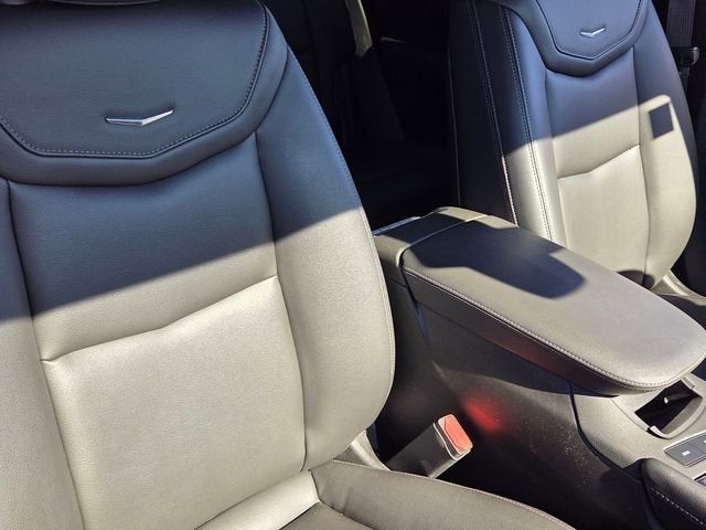 2024 Cadillac XT6 Luxury